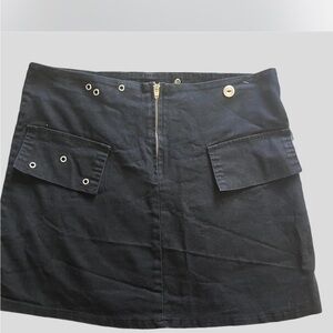 Black Women's Skirt with Pockets